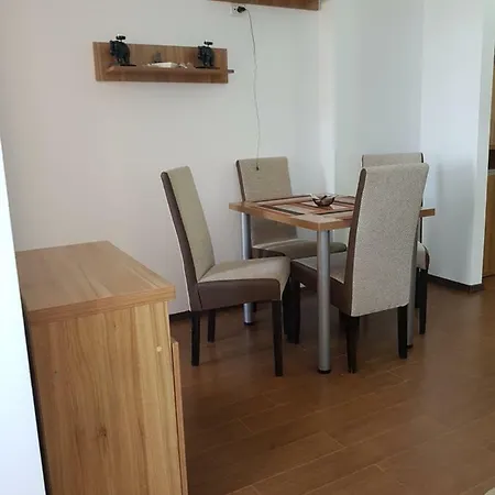 Apartament Summerland Apartman *